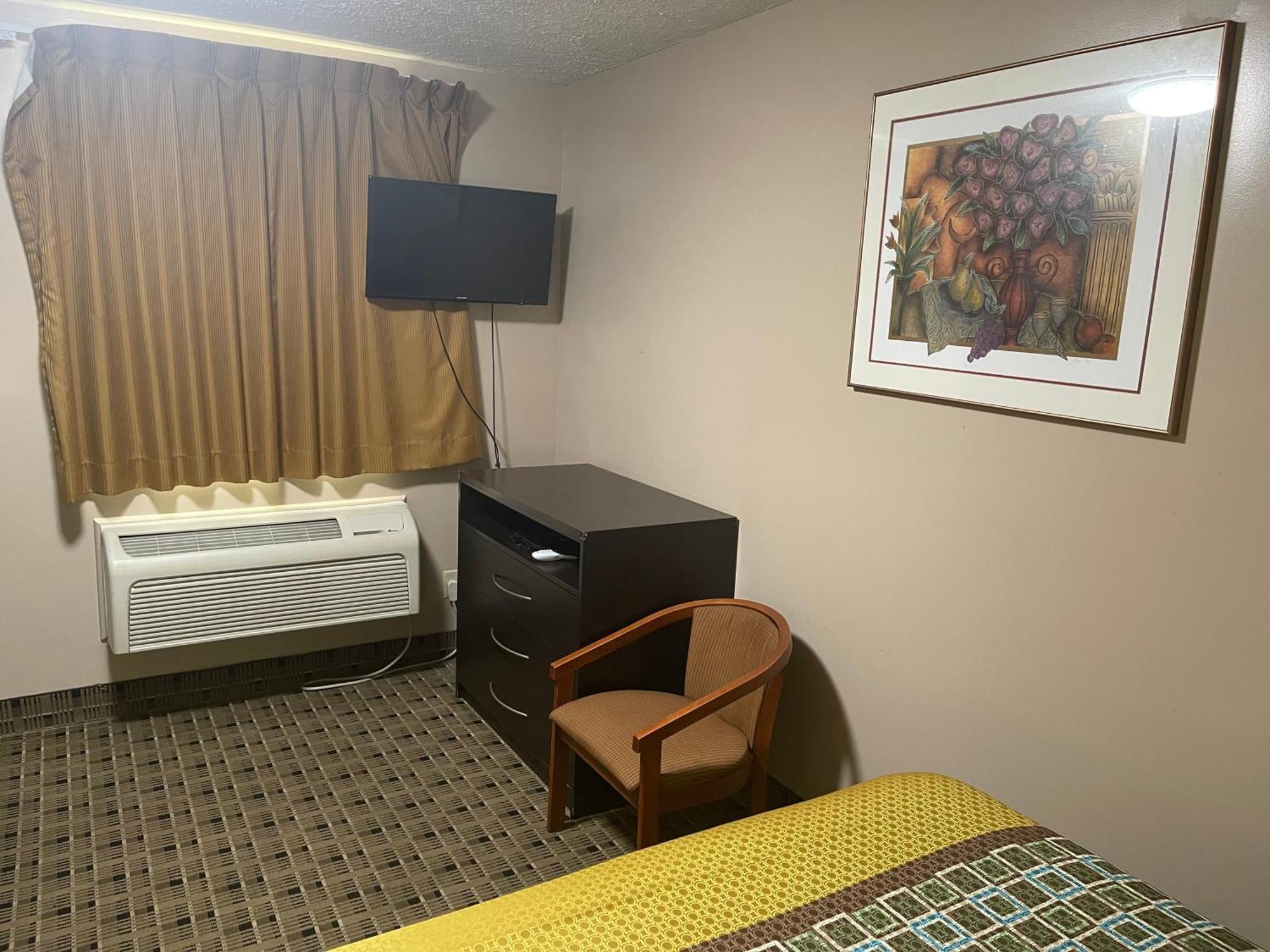 Economy Inn & Suites Ashtabula Exteriér fotografie